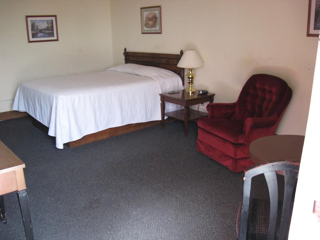 Candlelight Inn Scottsbluff Szoba fotó